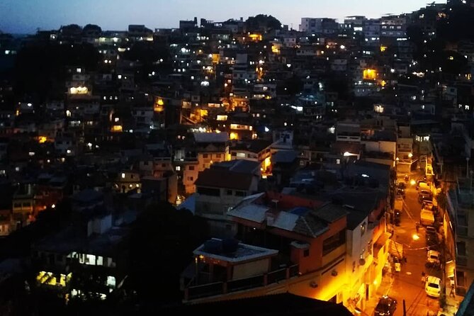 A socio-educational and gastronomic experience in the Vidigal favela - Practical tips to make the most of your 3 hours