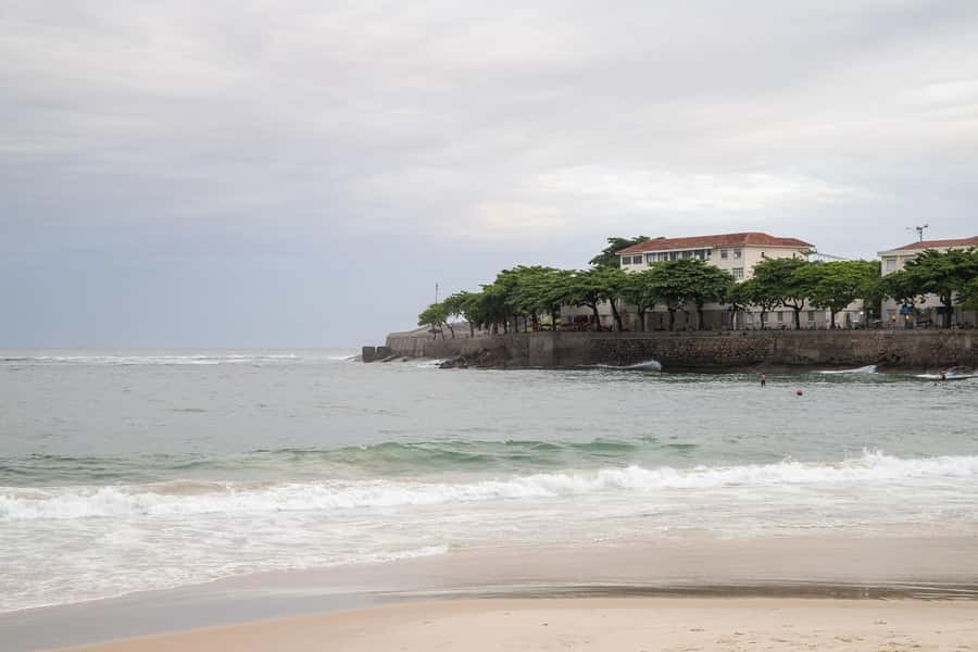 Bossa Nova and the Carioca life - Copacabana and Ipanema - Meeting Point: Start at Chafariz das Saracuras and Get Your Bearings Fast