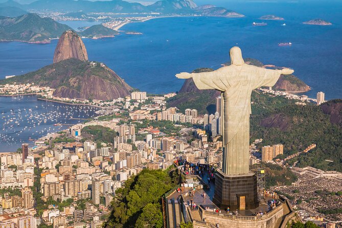 City Tour Full VIP - Corcovado Train + Churrascaria Rodízio - Corcovado Train to Christ the Redeemer: The View Gets a Head Start