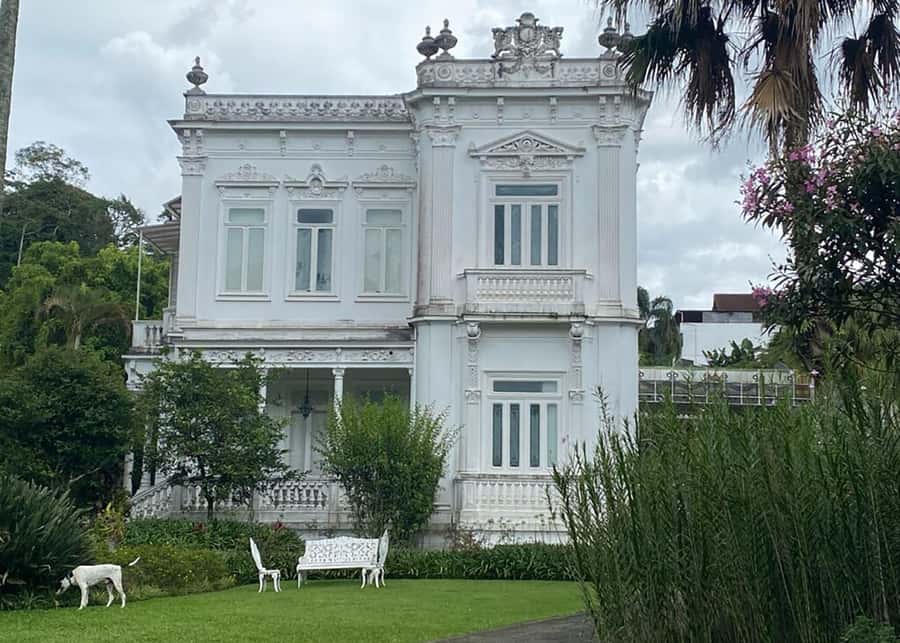 Explore Santa Teresa: Walking Tour - Your Guide Matters: English, Portuguese, Spanish and the Human Touch