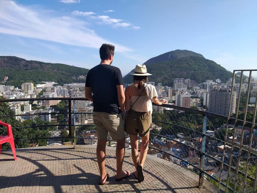 Favela Santa Marta: Walking Tour with local guide - Key things that make this tour worth your time