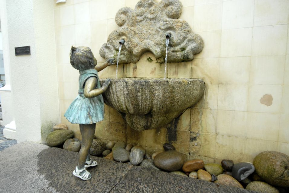 From Rio: Búzios with Boat Tour and Lunch - Orla Bardot and the Brigitte Bardot Statue: A Walk With Story