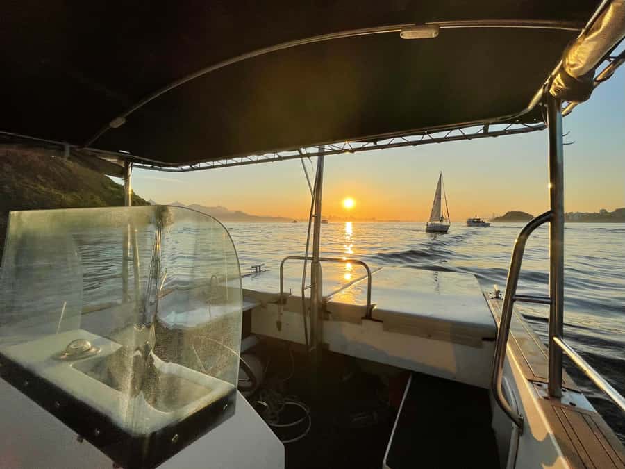From Rio de Janeiro: Private Speedboat Tour - Seeing Sugarloaf and Cristo from the water (the part that sticks with you)