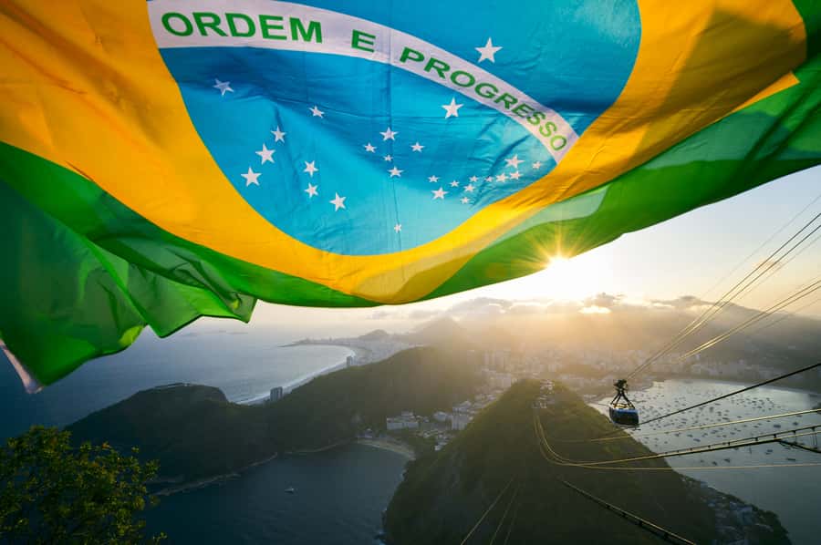 From Rio de Janeiro: Sugarloaf Mountain Tour with Cable Car - The cable car journey: Urca Hill to Sugarloaf summit in two steps