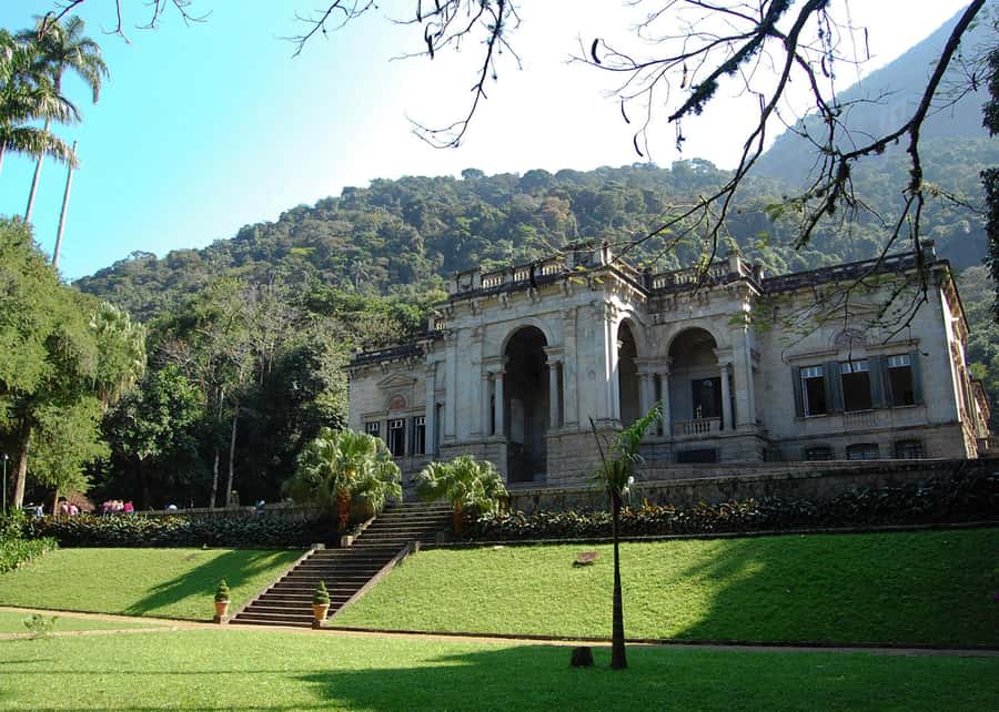 Green Rio: Guided Tour of Botanical Garden and Lage Park - Two Gardens Under Corcovado: How This 5-Hour Plan Works