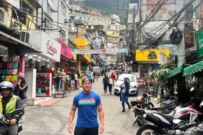 Group Rocinha Favela Tour - How hotel pickup and the Av. Niemeyer meeting point work