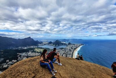 Half Day Hiking Tour Morro Dois Irmaos and Favela Vidigal - Morro Dois Irmãos: the motorcycle taxi start and the 50-minute ring walk