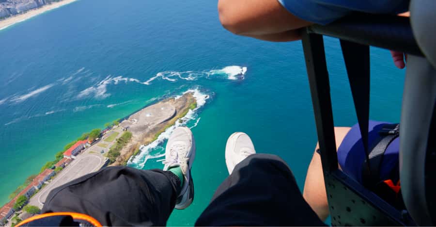 Helicopter flight no doors in Rio de Janeiro - Who should book this doors-off flight (and who shouldn’t)