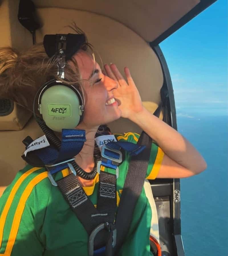 Helicopter flight no doors in Rio de Janeiro - Jacarepagua Airport: getting in the air without the headache