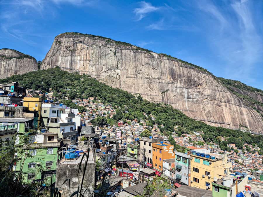 Jeep'n'Culture: Rocinha Favela and Tijuca Rainforest Tour - Walking the favela streets: what you’ll likely notice and how to stay respectful