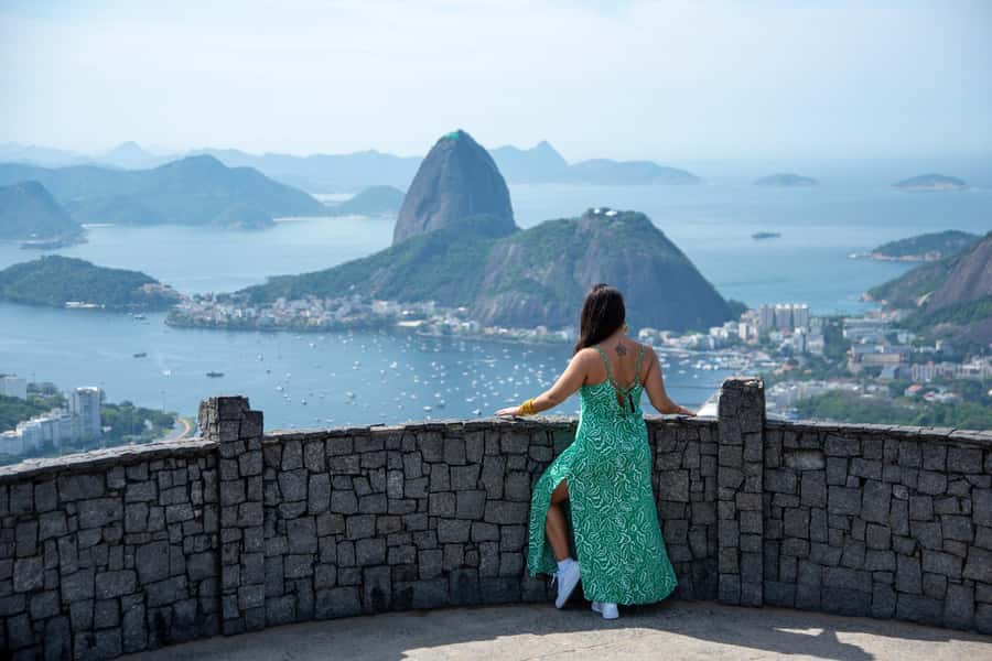 One Day in Rio with a Photographer - Dona Marta Mirante: A Short Stop That Can Make Your Photos Pop