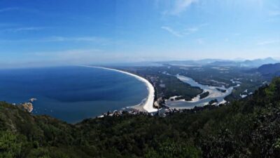 Pedra do Telégrafo Hike and Beach Full-Day Tour - Getting there: pickup zones, timing, and why the start matters