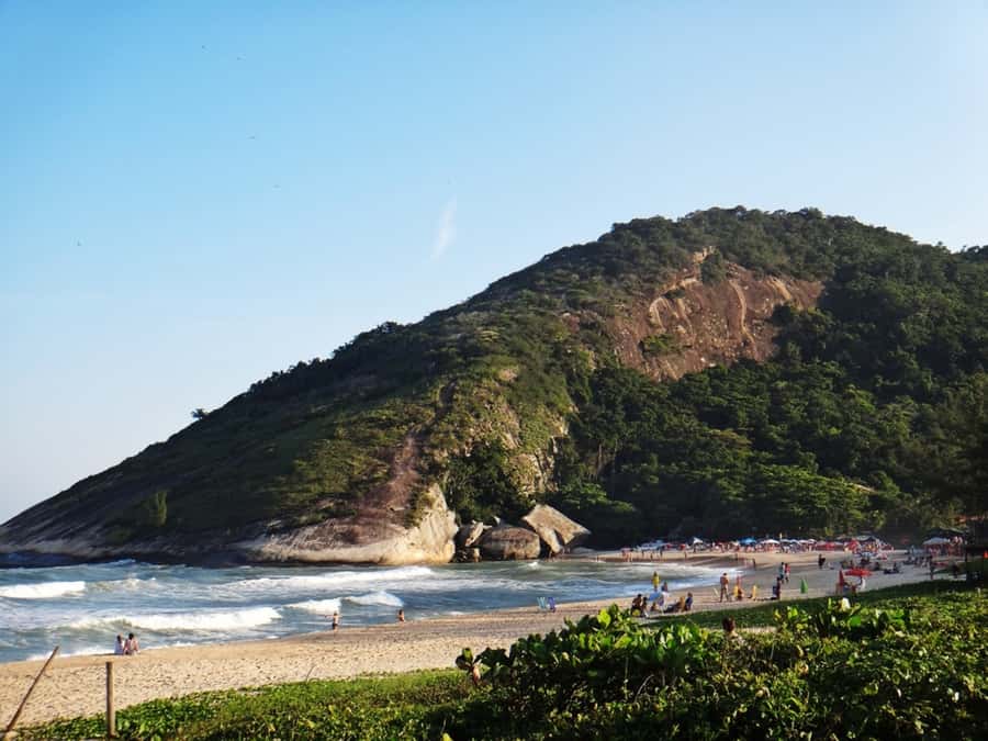 Pedra do Telégrafo Hike and Beach Full-Day Tour - What to pack so the hike feels manageable