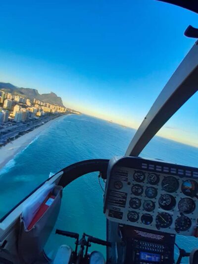 Private Helicopter tour - Rio de janeiro in 20min - Jacarepaguá Airport meet-up: getting to Hangar Emar without stress
