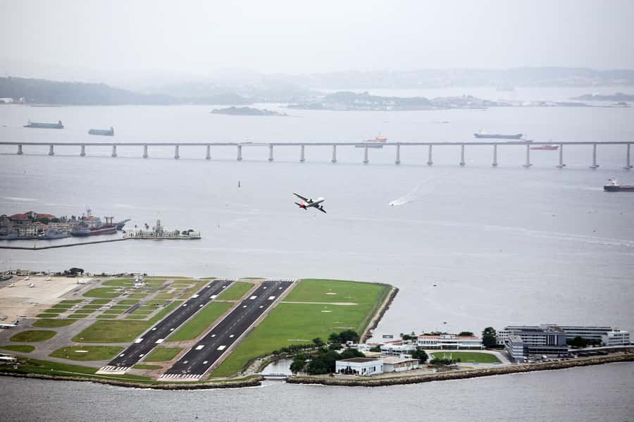 Rio Airport Layover: Christ the Redeemer & Sugarloaf Tour - Should You Book This Rio Layover Tour?