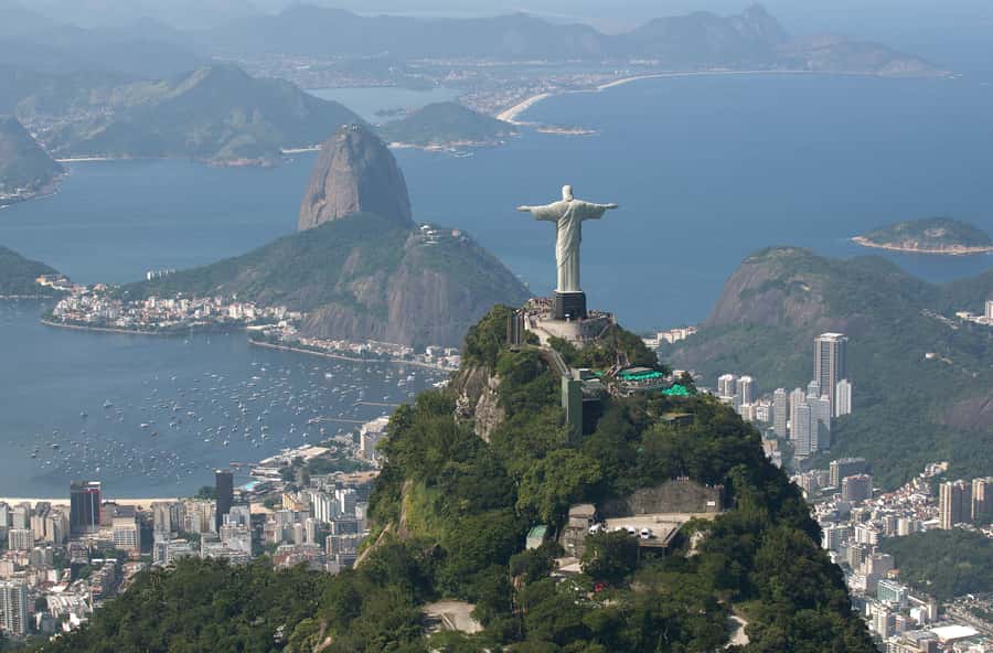 Rio: Christ The Redeemer Half Day Tour With Pick up - Train vs minivan up Paineiras: which option fits you better