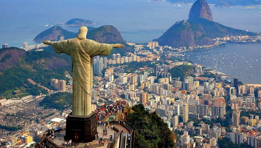 Rio: Christ The Redeemer Half Day Tour With Pick up - Language and guide quality: why it changes the experience