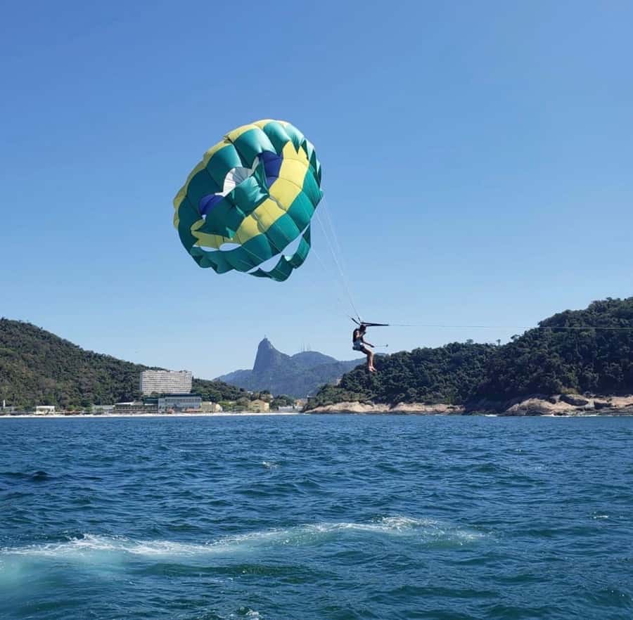 Rio de Janeiro: 2-Hour Boat Trip with Parasailing - Price and Value: Is $110 for 2 Hours a Fair Deal?