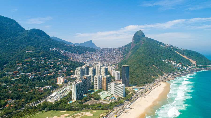 Rio de Janeiro: 4-Hour Guided Tour of Rocinha Favela - Rocinha in Four Hours: What You Actually Experience