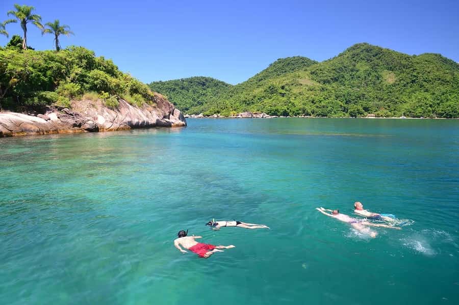 Rio de Janeiro: Angra dos Reis and Ilha Grande Full-Day Tour - Getting there: the 14-hour rhythm (and what to do with it)