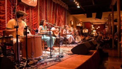 Rio de Janeiro: Brazilian Music at Rio Scenarium with Dinner - Pickup around 7:00 p.m.: how timing helps you enjoy the night