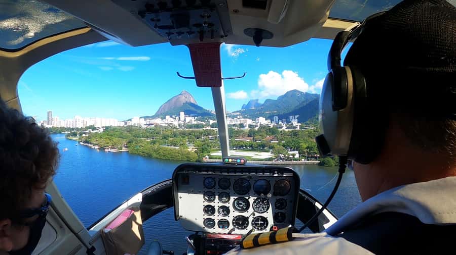 Rio de Janeiro by Air: 10-Minute Helicopter Tour - What You’ll See Over Christ Redeemer (and Why a “Lap” Matters)
