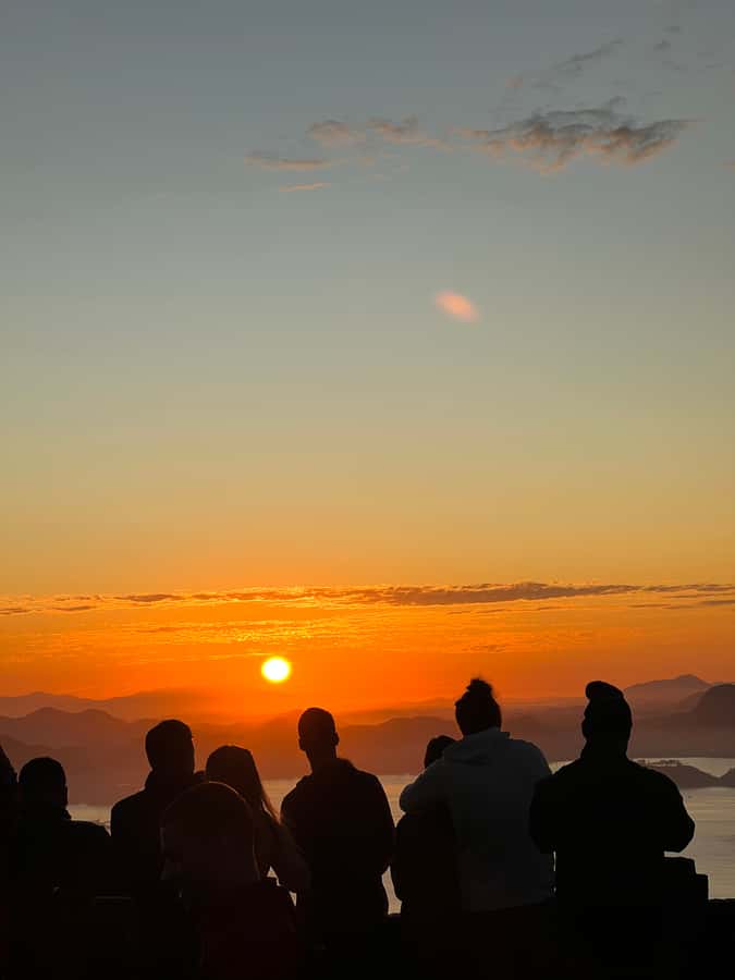 Rio de Janeiro: Christ Redeemer, Selaron steps & Sugarloaf - What to Expect on the Ground (Crowds, Weather, and Comfort)