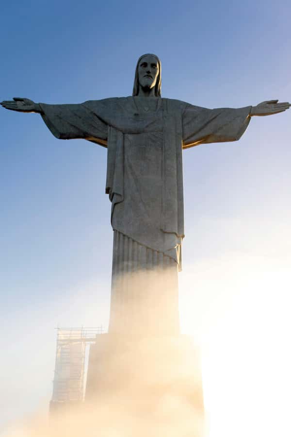 Rio de Janeiro: Christ the Redeemer Guided Hike - Starting at Parque Lage: the calm opening before the climb
