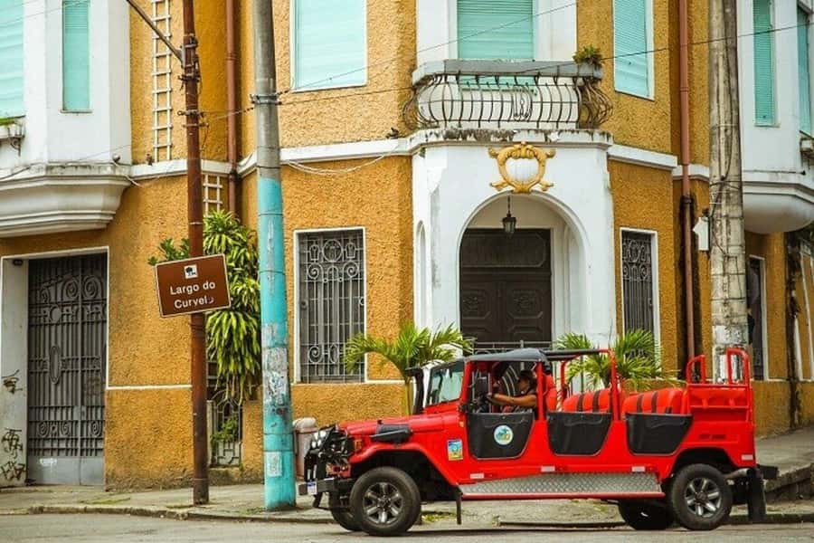 Rio de Janeiro: Favela Jeep Tour to Rocinha and Capoeira - Group size and guide quality: what to hope for, what to adjust