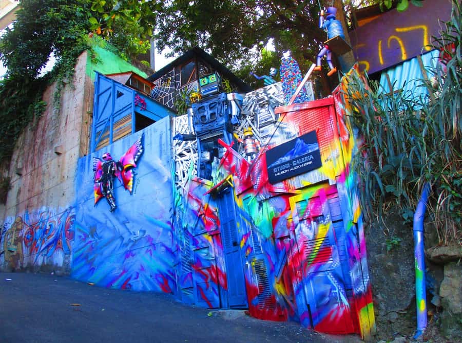 Rio de Janeiro: Favela Tour with Hotel Transfers - A 4-hour Rio favela walk that starts at your hotel