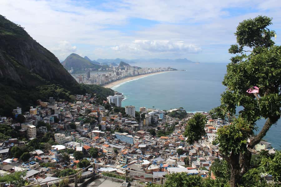Rio de Janeiro: Favela Tour with Hotel Transfers - Rocinha or Vidigal: what that choice means for your day