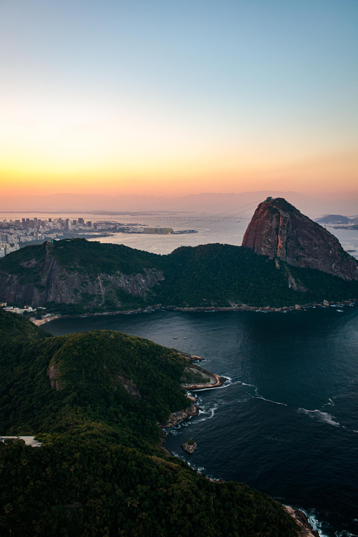 Rio de Janeiro: Helicopter Tour with an unforgettable view - Tijuca National Park on the way back: rainforest in the frame