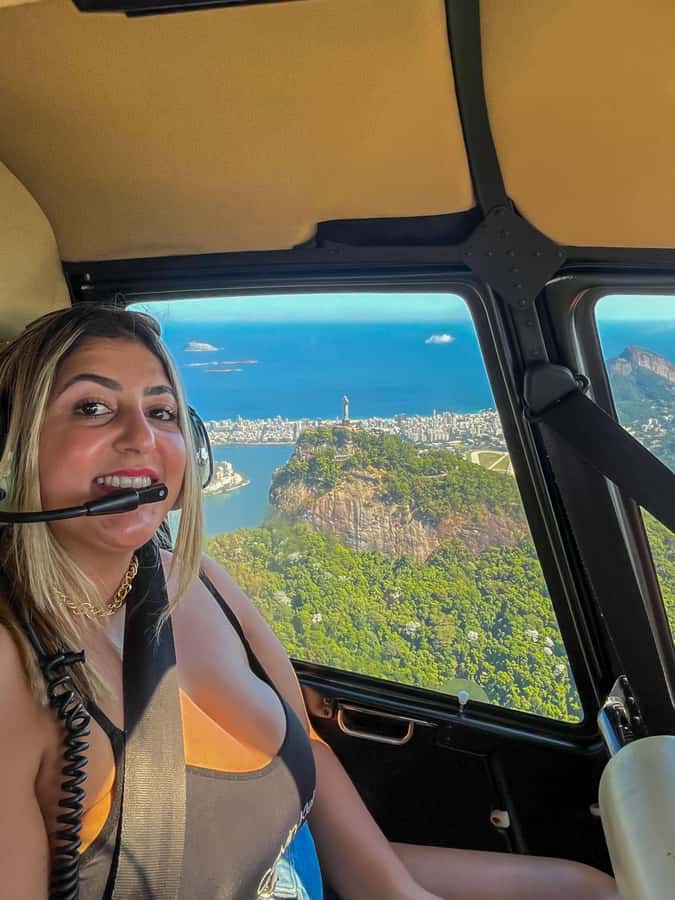 Rio de Janeiro: Helicopter Tour with an unforgettable view - Sugarloaf Mountain: the best kind of photo stop