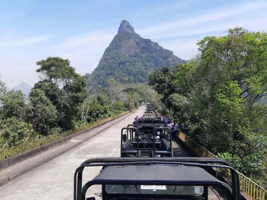 Rio de Janeiro: Jeep Tour Christ the Redeemer + Sugar Loaf - Tickets included and queues skipped: why that matters in Rio