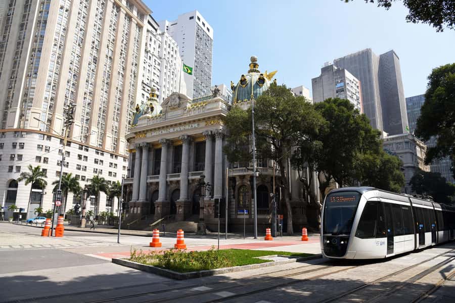 Rio de Janeiro: Lapa and Santa Teresa with Tram Ride - Confeitaria Colombo: where the tour ends and your snack decision starts