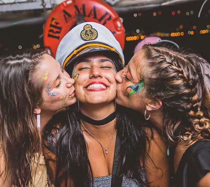 Rio de Janeiro: Late Night Boat Party with DJ and Dancing - Cruise time with night views that feel like a postcard