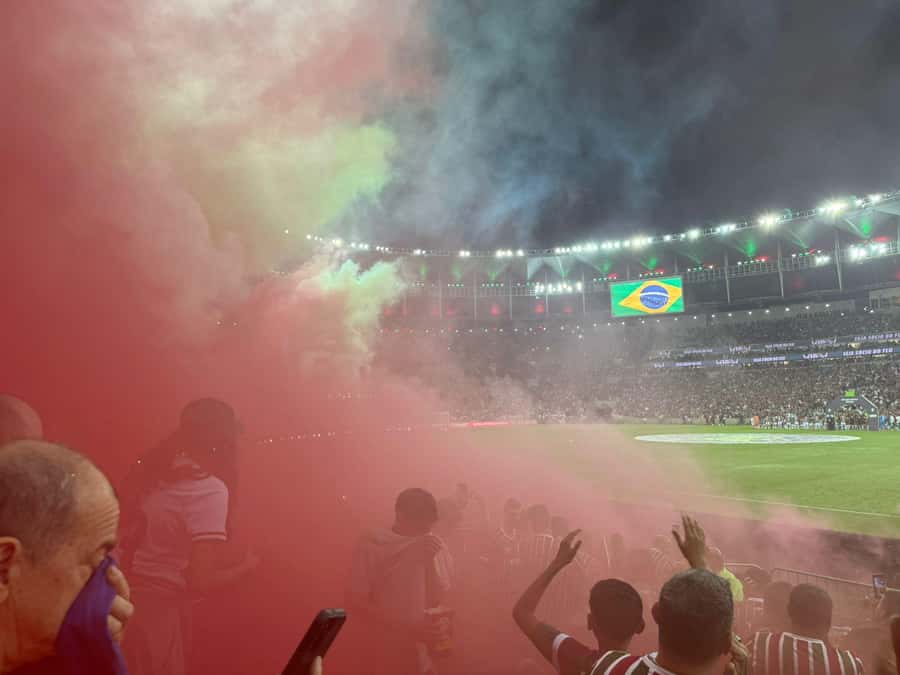 Rio de Janeiro: Maracanã Stadium Match Ticket with Drink - Match time at Maracanã: Flamengo or Fluminense in the 90-minute furnace