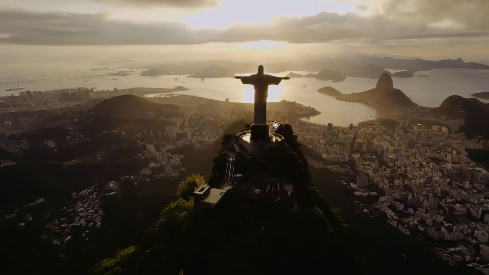 Rio de Janeiro Private: Christ, Sugarloaf, Maracanã and more - Lapa and the Metropolitan Cathedral: design stops that make you pause