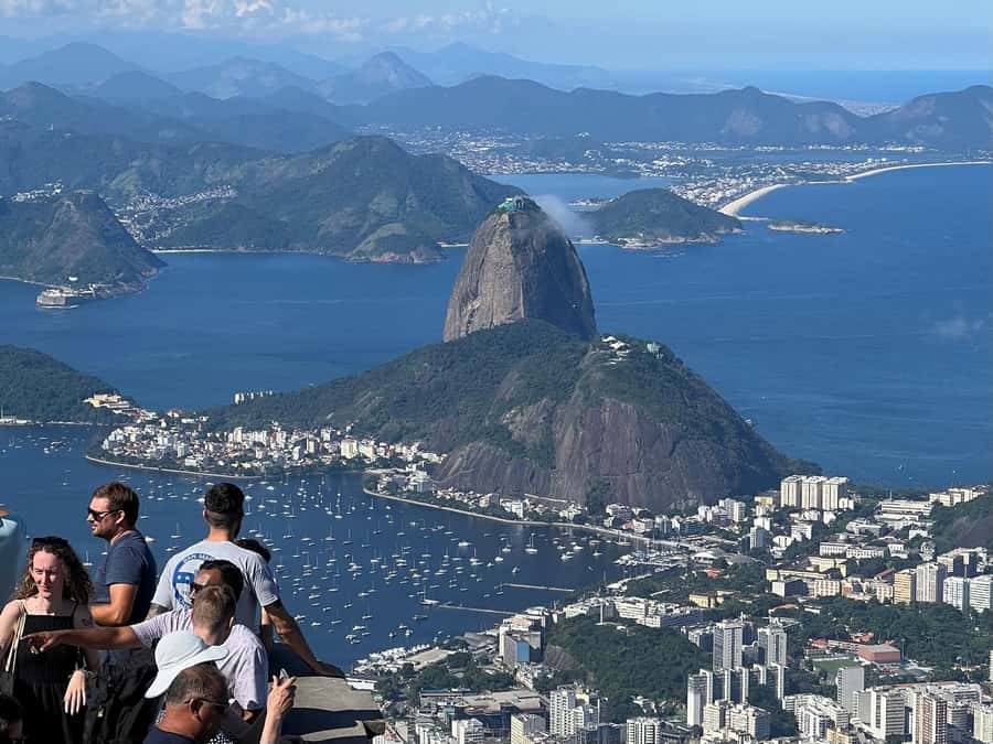 Rio de Janeiro: Private Full-Day Highlights Tour - Santa Teresa: artsy streets, walking that feels human