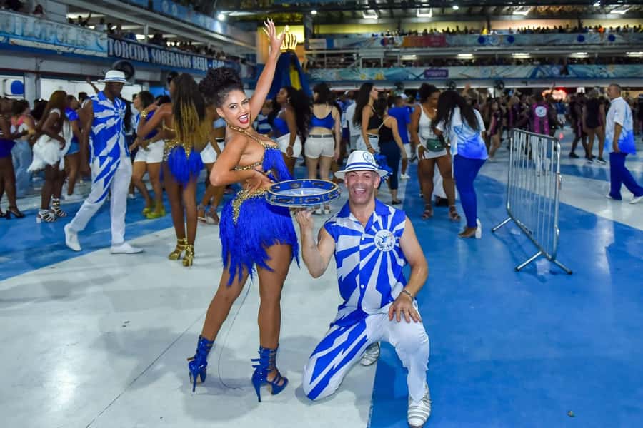 Rio de Janeiro: Samba School Rehearsal Viewing With Transfer - Practical tips to make the night work