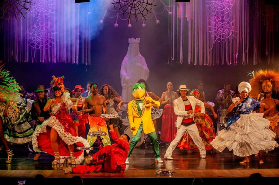 Rio de Janeiro: Samba Show Admission & Transfer - Should you book Rio Samba Show Admission & Transfer?