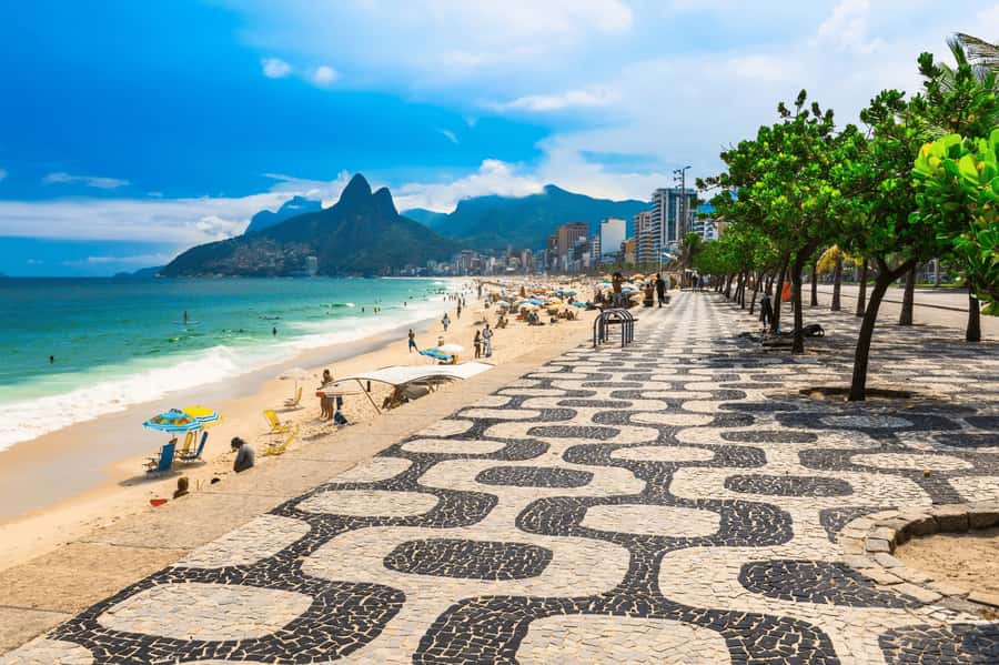 Rio de Janeiro: Sugarloaf Mountain & Beaches Half-Day Tour - Timing and traffic: the one factor that can change your experience