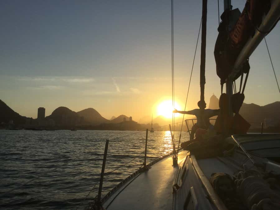 Rio de Janeiro: Sunset Sailing Tour - Why a Guanabara Bay sunset sail beats most Rio sightseeing