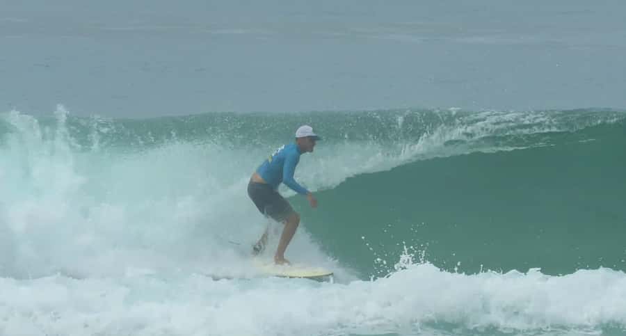 Rio de Janeiro: Surflessons and surfcoach. - The main drawback to keep in mind