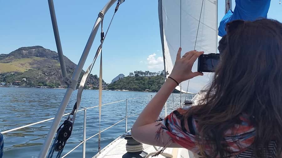 Rio de Janeiro: Wake Up and Sail - Niterói Contemporary Art Museum and the Route Across the Water