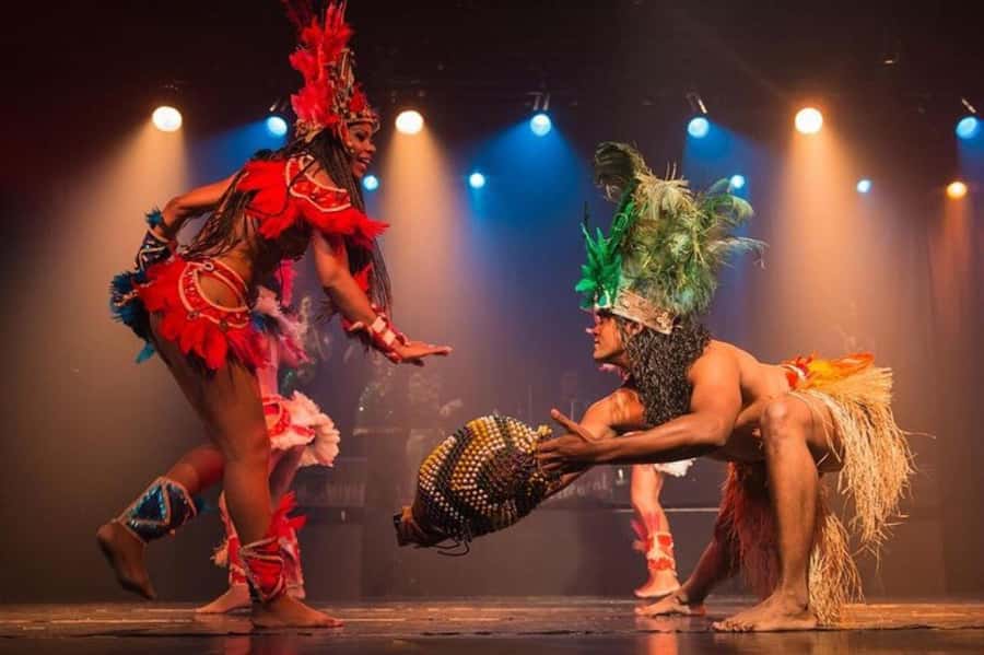 Rio: Ginga Tropical Folkloric Show & Optional Dinner - Two Paths in Rio: Dinner Plus Ginga Show, or Show Only