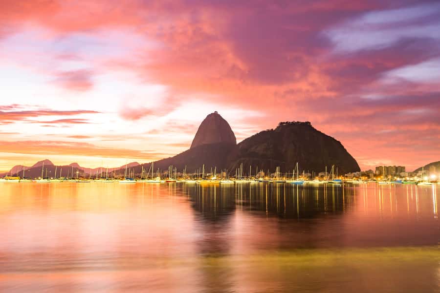 Rio: Guanabara Bay 2-Hour Boat Tour - Why This Guanabara Bay Cruise Feels Like a City Orientation
