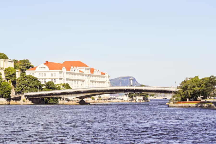 Rio: Guanabara Bay 2-Hour Boat Tour - The Cultural Stops You’ll Want on Your Camera Roll