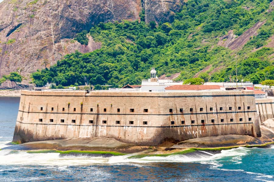 Rio: Guanabara Bay 2-Hour Boat Tour - Bridges and Islands: The Stuff You Can’t Recreate on Land