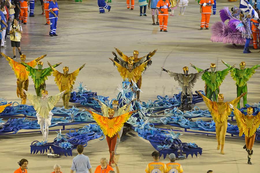 Rio: Premium Carnival Seating with Food, Drinks, & Transfers - What you get in the VIP box: open bar, food court, and spaces to reset